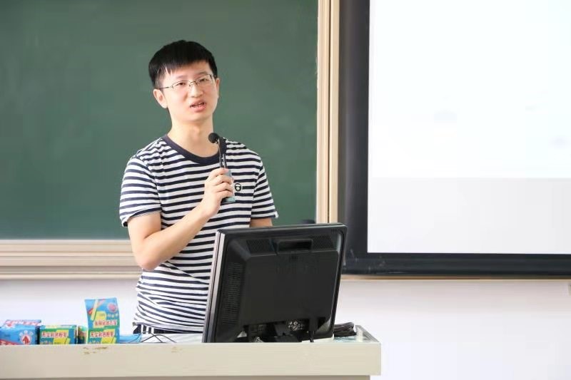 cheng geng tong xue jiang hua